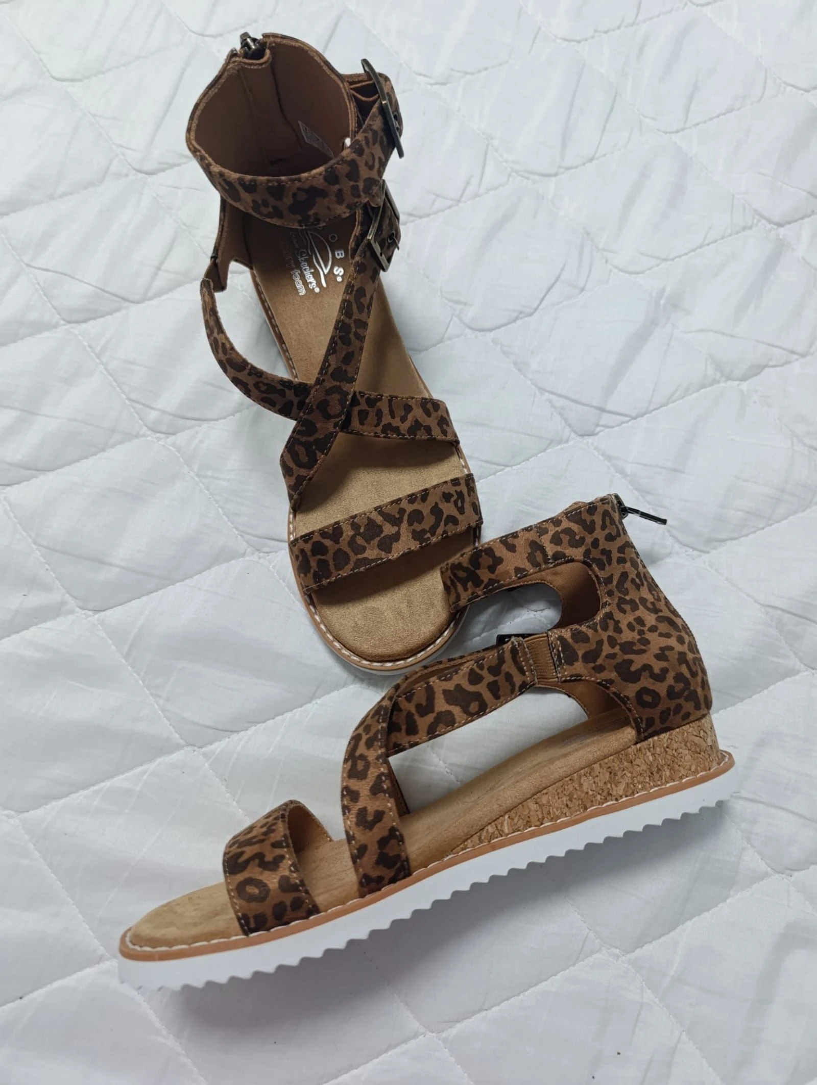 Sandálias Skechers Bob animalprint tamanho 38 – photo 9